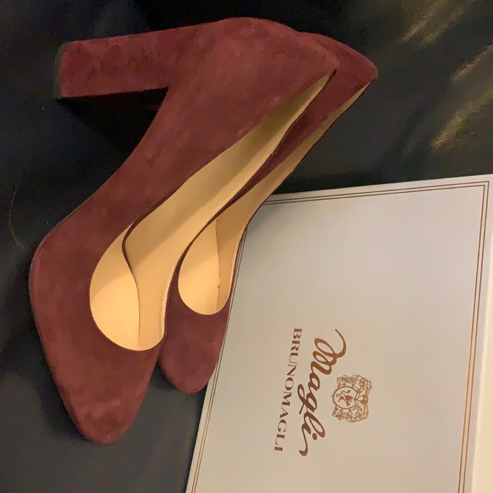 Bruno Magli Plum colored pumps-never worn